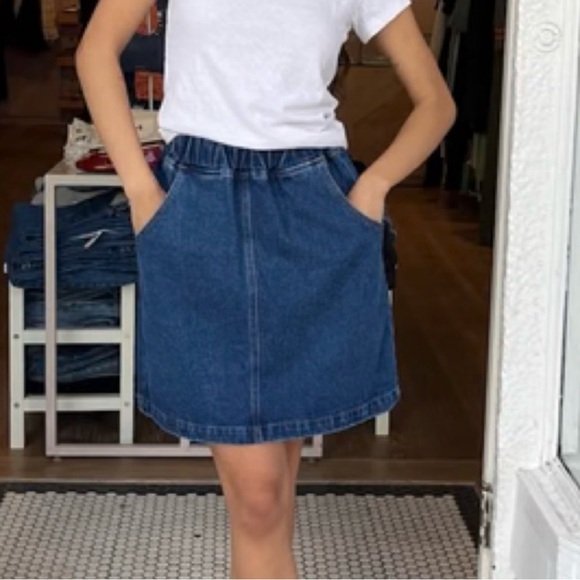 Le Bon Shoppe Denim City High Waisted Skirt - Picture 3 of 8